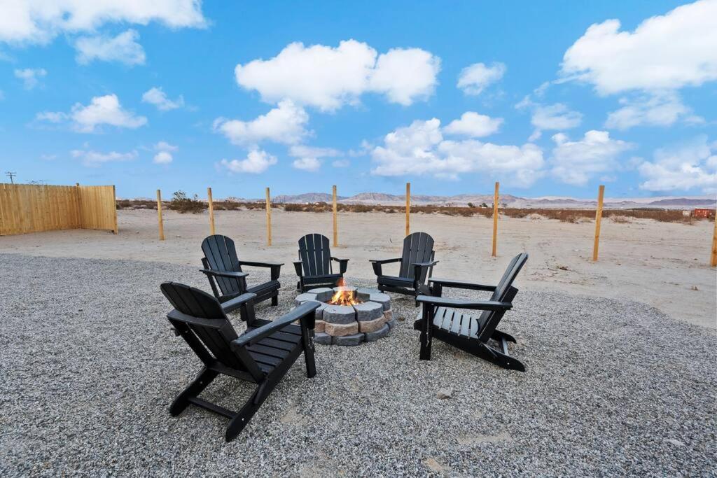 Star Gazers Modern Home On 5 Acres Of Land! Sunfair Heights Exteriér fotografie