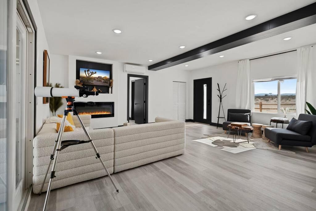 Star Gazers Modern Home On 5 Acres Of Land! Sunfair Heights Exteriér fotografie